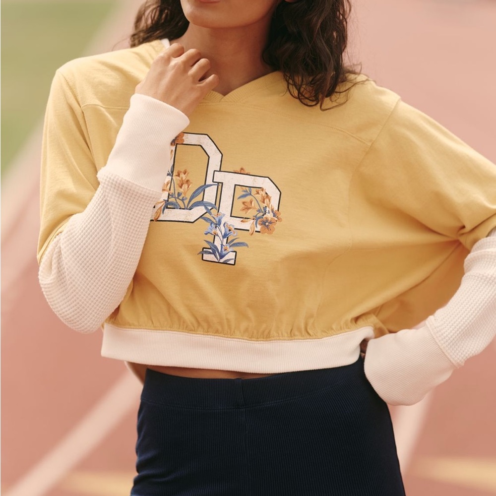 NWT Anthro’s Daily Practice Cropped Yellow and White Top